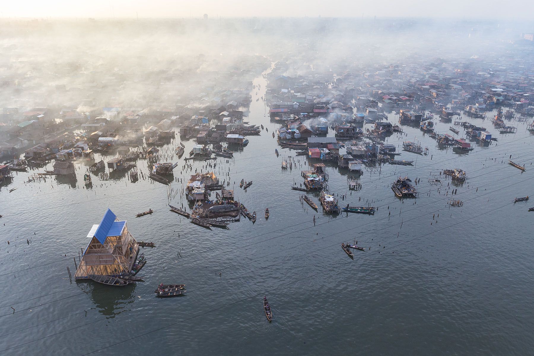 Makoko Floating School, Lagos, Nigeria – Kunle Adeyemi NLÉ