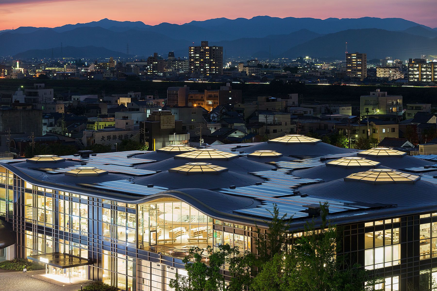 Gifu Media Cosmos, Gifu, Japan – Toyo Ito